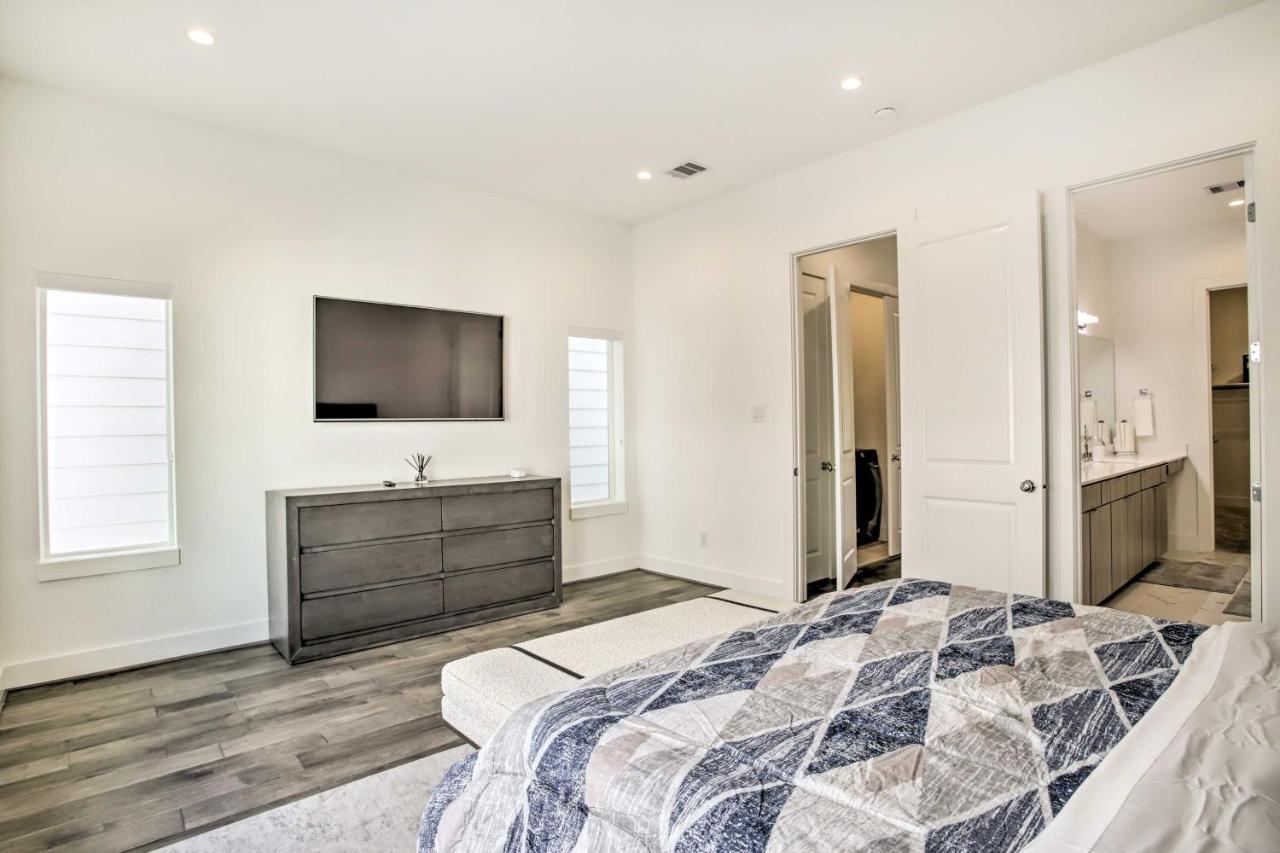 Newly-Built Luxury Galleria Area Townhome! Houston Bagian luar foto